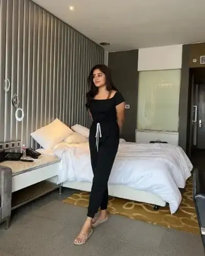 Call Girls Machhlishahr Cash On Delivery